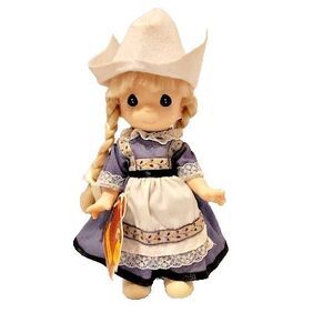 Precious Moments Children Of the World 9" Katrina Dutch Doll with Stand 1998